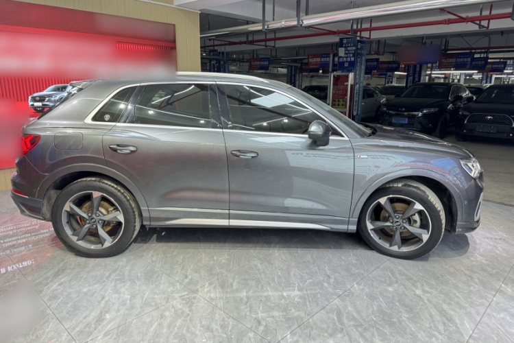 Audi Q3 2022 image de voiture #6