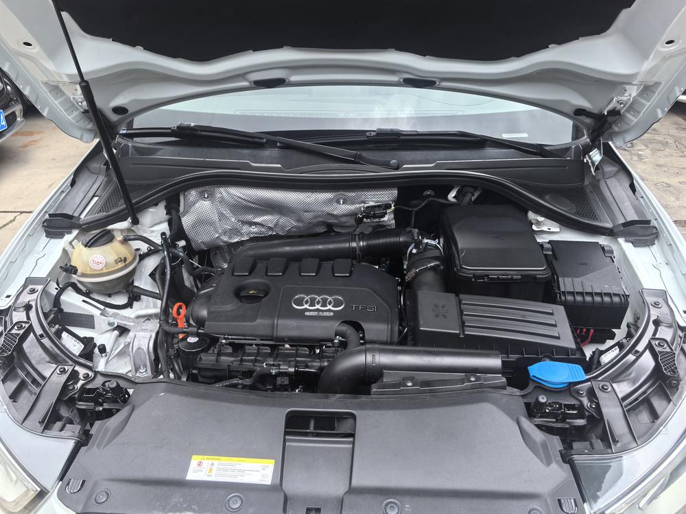 Audi Q3 2015 #6 Audi Q3 2015 car image #6