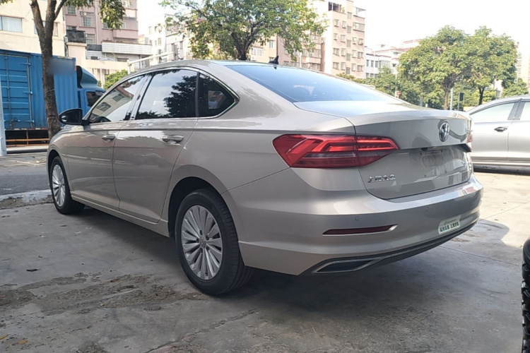 Volkswagen Lavida 2020 car image #7