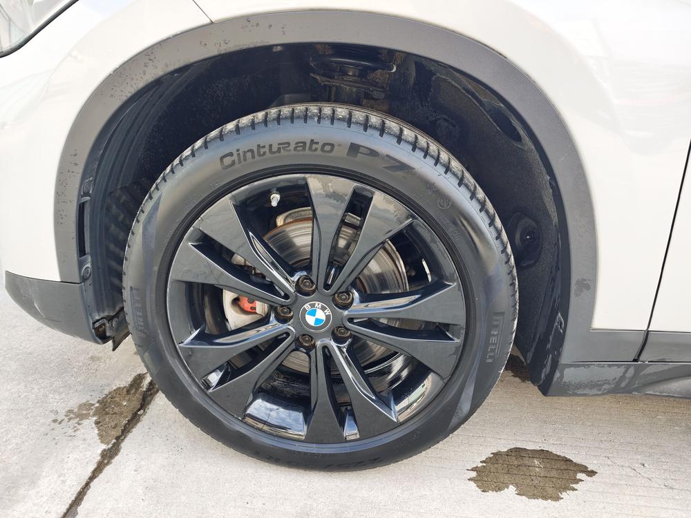 BMW X1 2021 car image #12