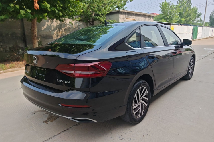 Volkswagen Lavida 2022 car image #5