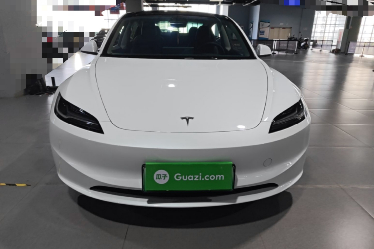 Tesla Model 3 2025 #3 Tesla Model 3 2025 car image #3