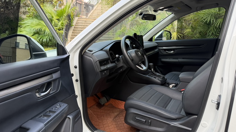 Honda CR-V 2025 car image #4
