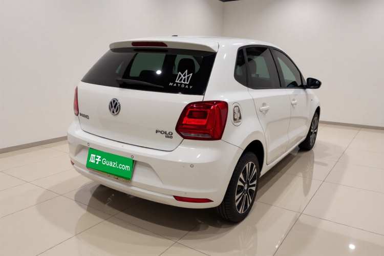Volkswagen Polo 2019 car image #7