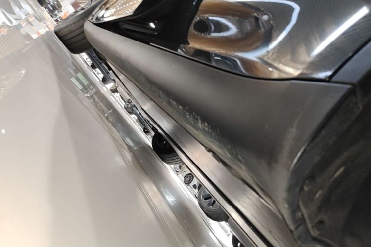 Tesla Model Y 2024 #27 Tesla Model Y 2024 car image #27