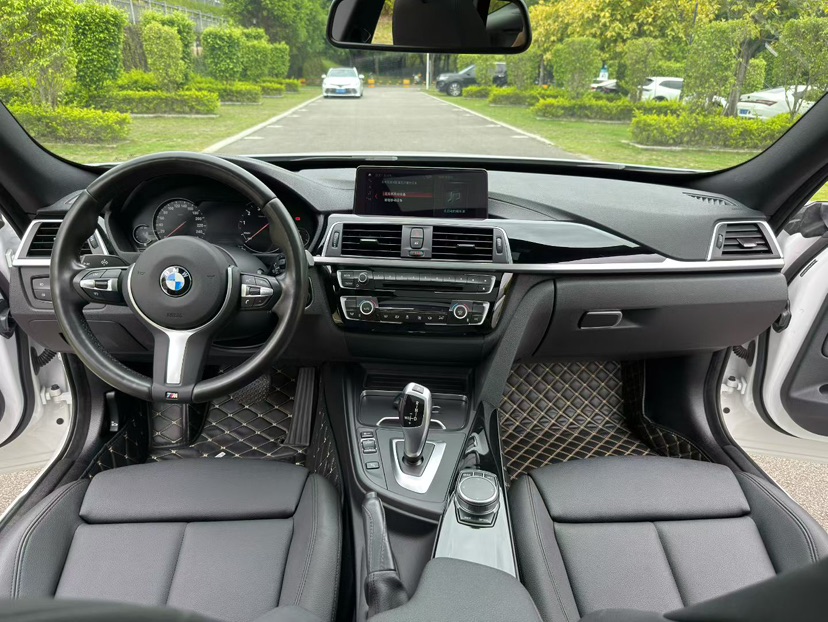 BMW 3 Series GT 2019 изображение автомобиля #4