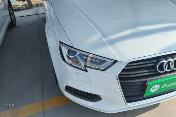 Audi A3 2018 car image #8