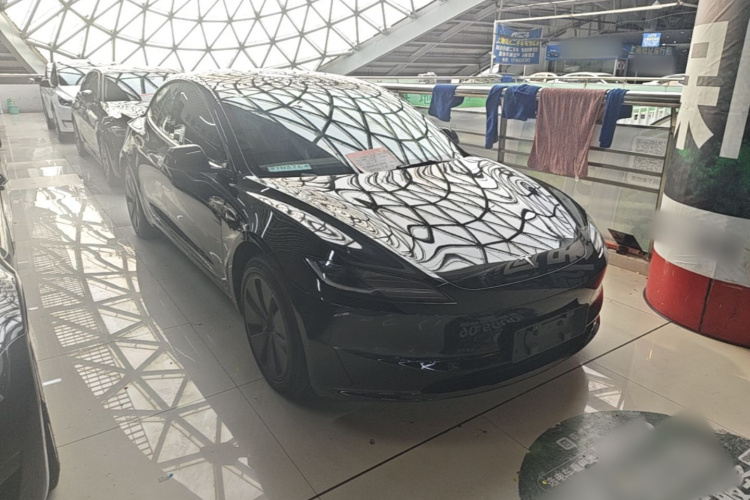 Tesla Model 3 2023 #4 Tesla Model 3 2023 car image #4
