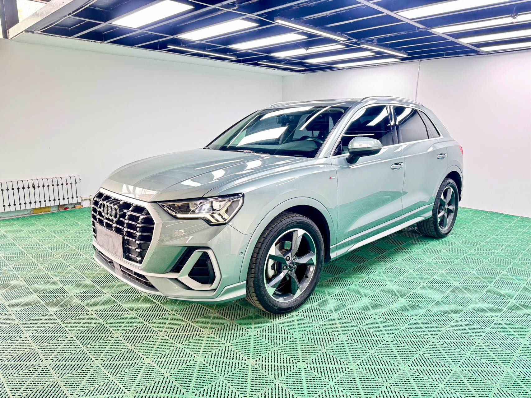 2022 2022 car image