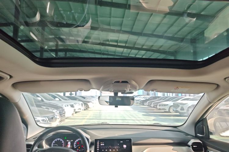 GEELY Coolray 2019 car image #20