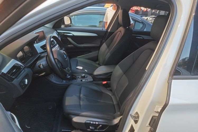 BMW X1 2019 #15 BMW X1 2019 immagine di auto #15
