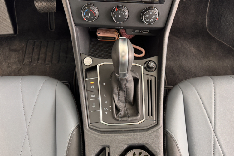 Volkswagen Lavida 2024 car image #20