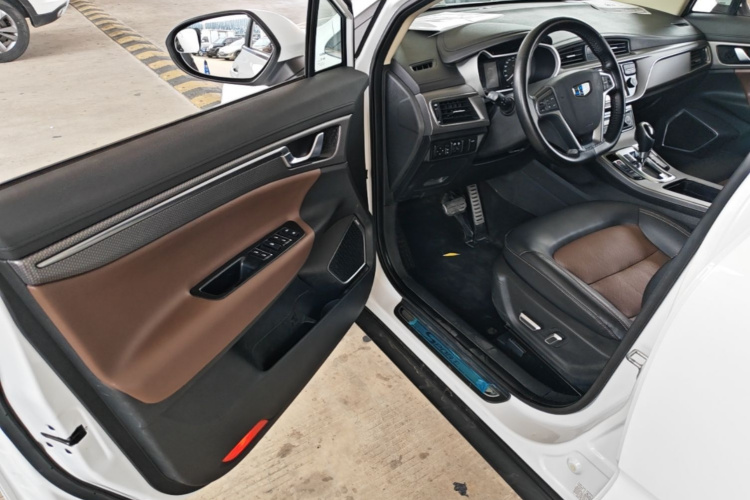 GEELY Emgrand GS 2017 #16 GEELY Emgrand GS 2017 car image #16