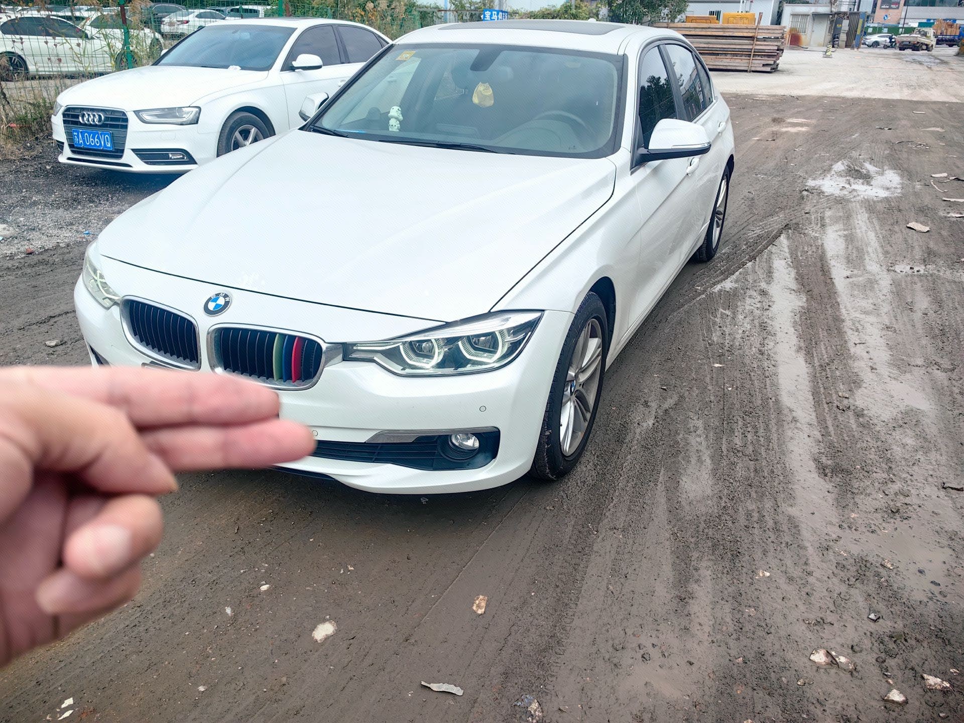 BMW 3 Series 2015 BMW 3 Series 2015 car image