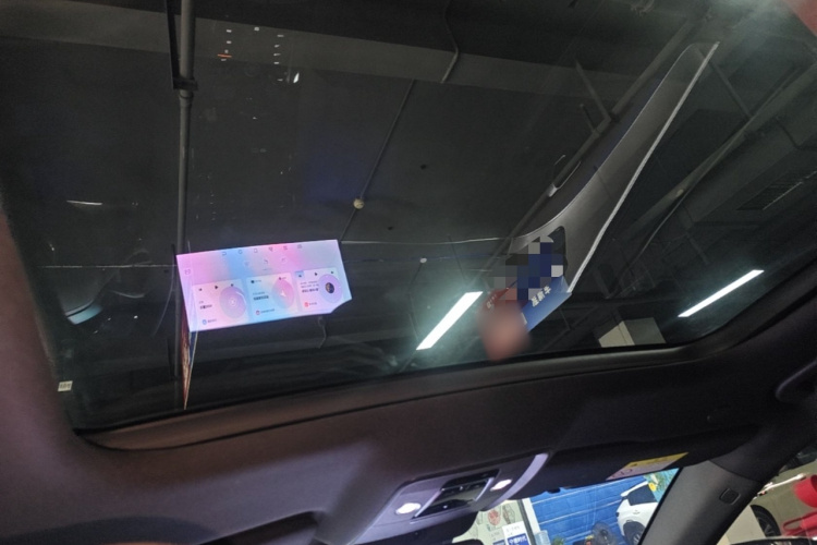 BYD Han 2023 car image #18