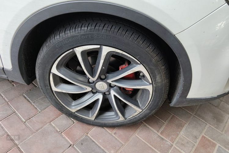 GEELY Emgrand GS 2017 car image #9