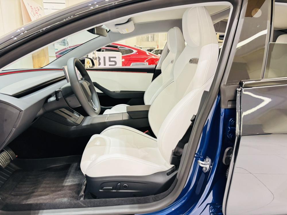 Tesla Model 3 2025 car image #18