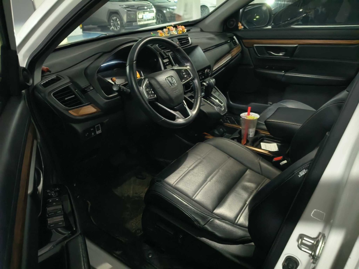 Honda CR-V 2019 car image #3