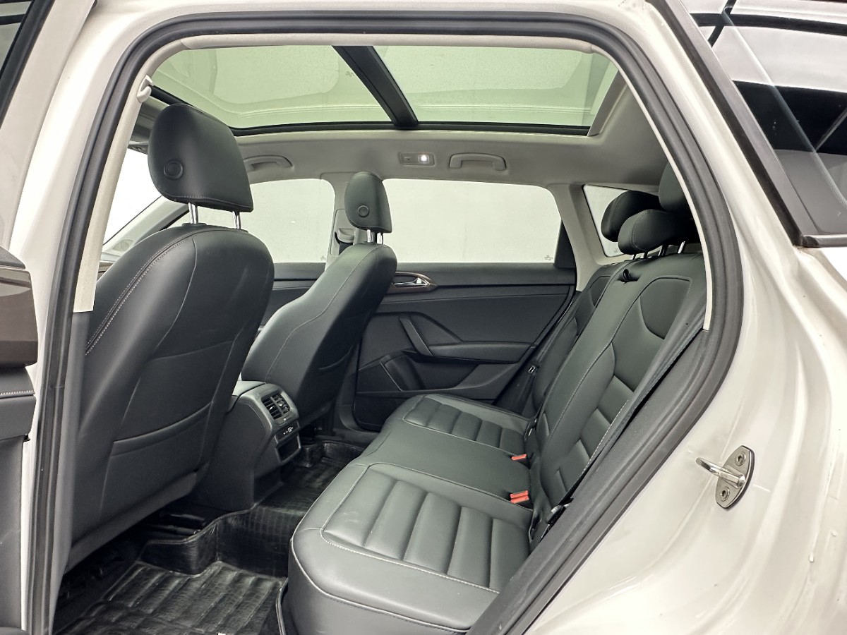 Volkswagen Tharu 2022 #5 Volkswagen Tharu 2022 صورة سيارة #5