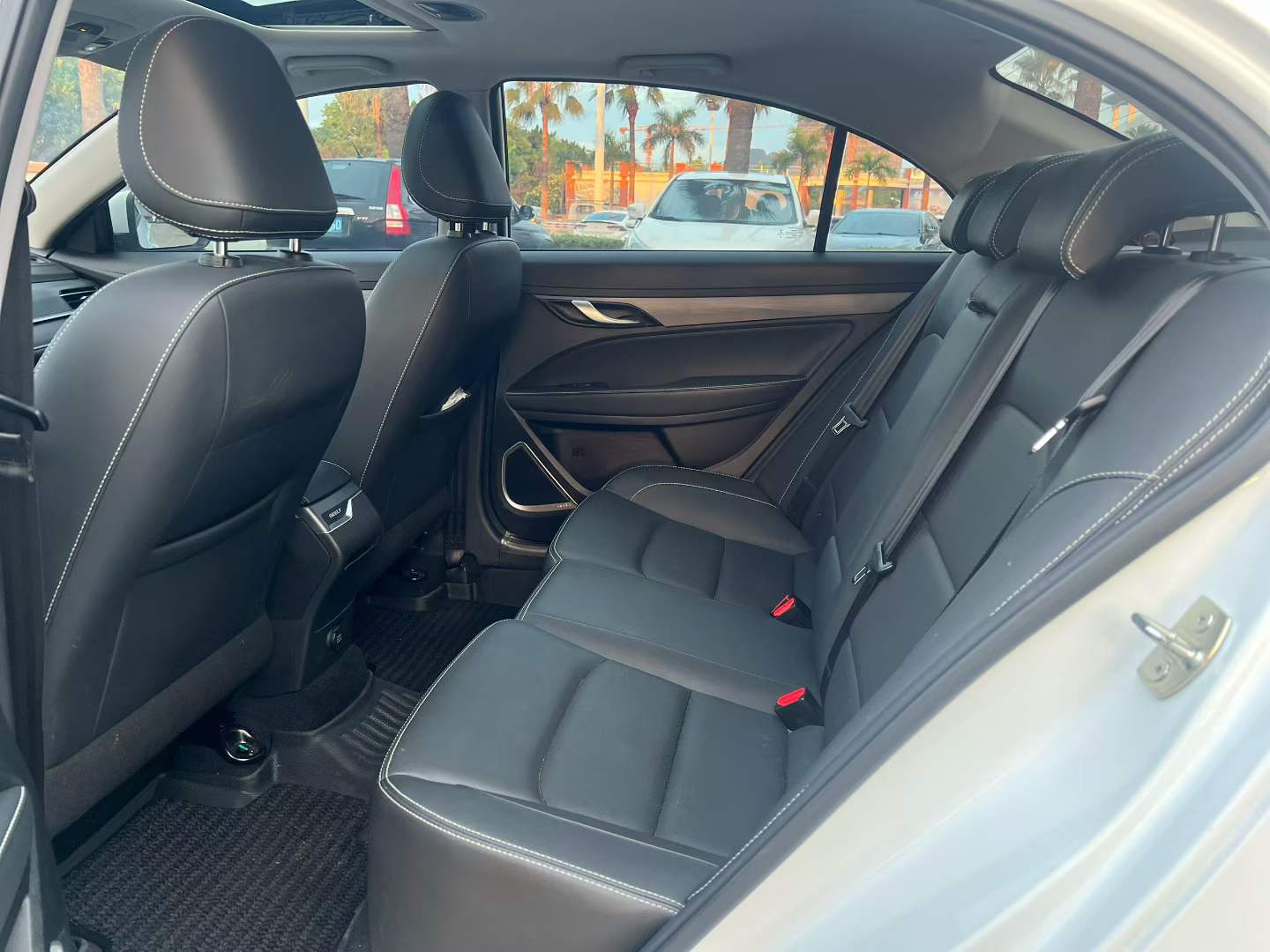 GEELY Emgrand 2021 #6 GEELY Emgrand 2021 car image #6