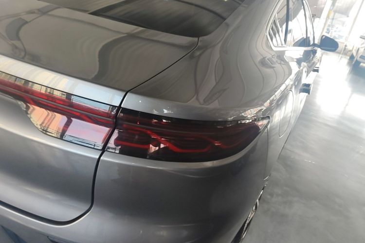 BYD Han 2022 car image #8