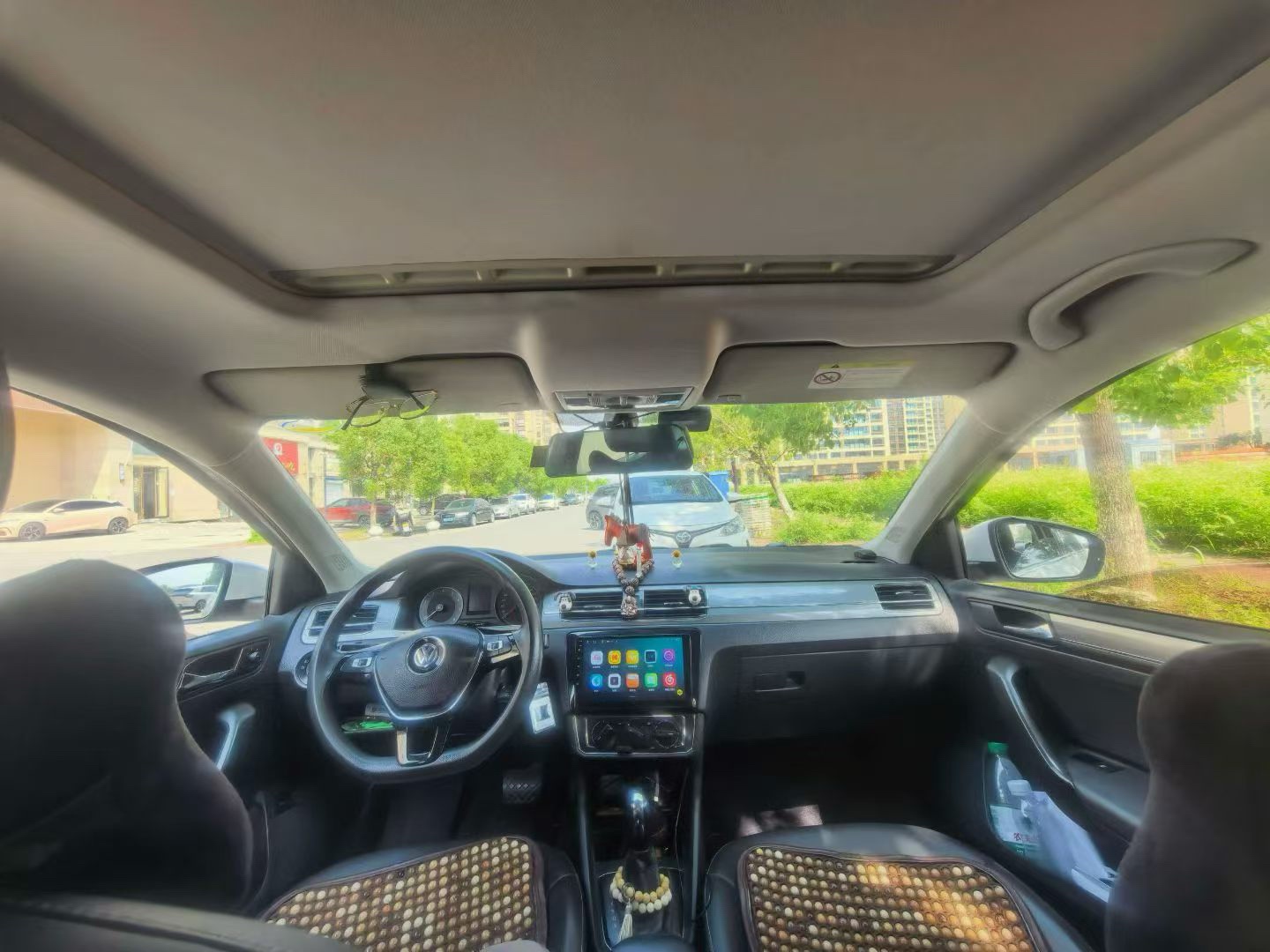 Volkswagen Santana 2016 car image #7
