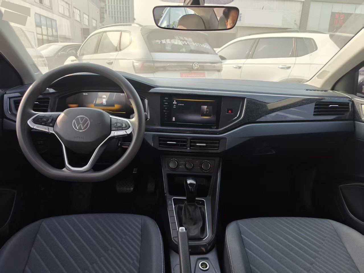 Volkswagen Lavida 2023 car image #11