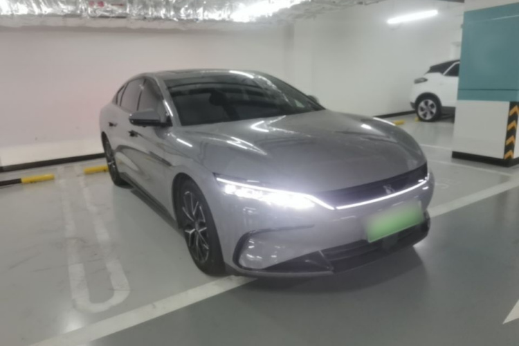 BYD Han 2024 #4 BYD Han 2024 car image #4