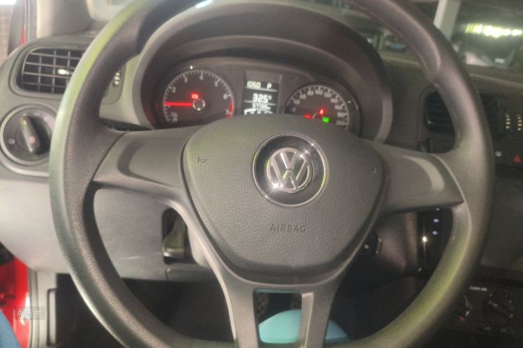 Volkswagen Polo 2017 #12 Volkswagen Polo 2017 car image #12