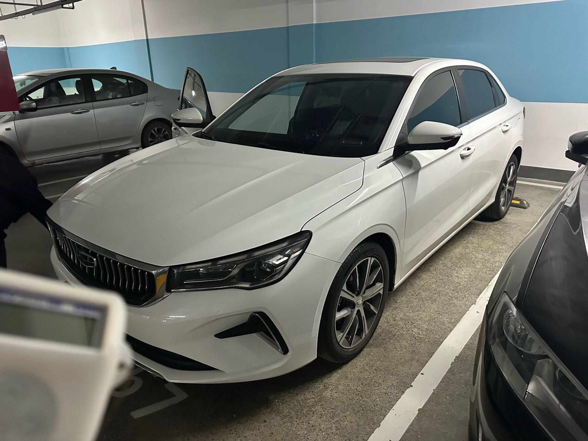 GEELY Emgrand 2024 imagem de carro 