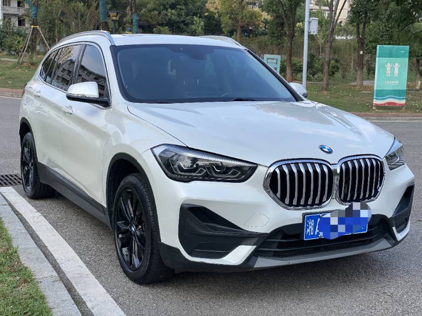 BMW X1 2021 #3 BMW X1 2021 car image #3