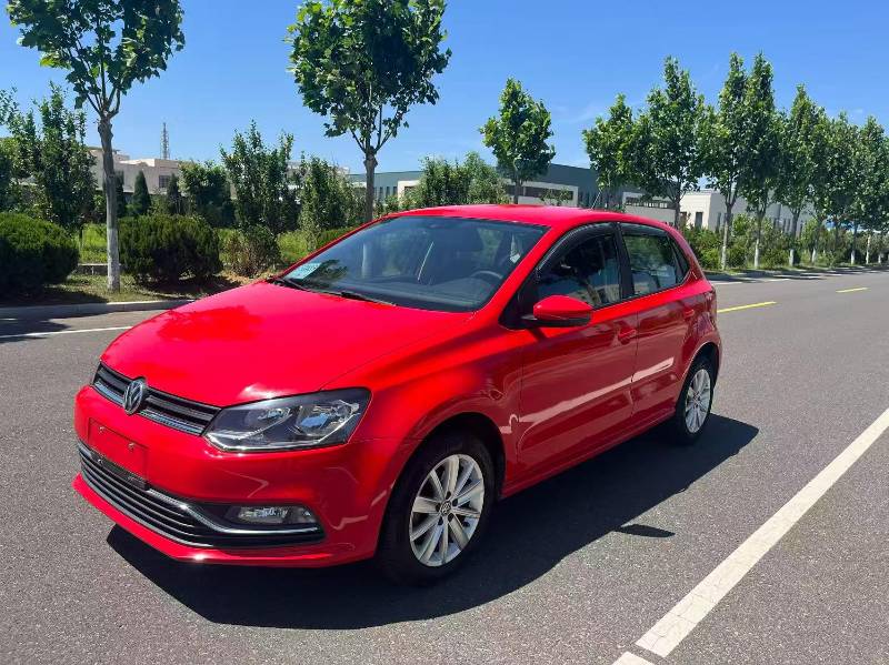 Volkswagen Polo 2014 صورة سيارة 