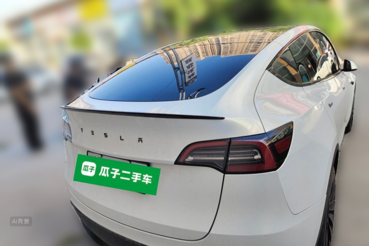 Tesla Model Y 2023 #6 Tesla Model Y 2023 car image #6