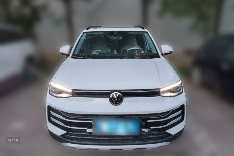 Volkswagen Tharu 2025 car image #3
