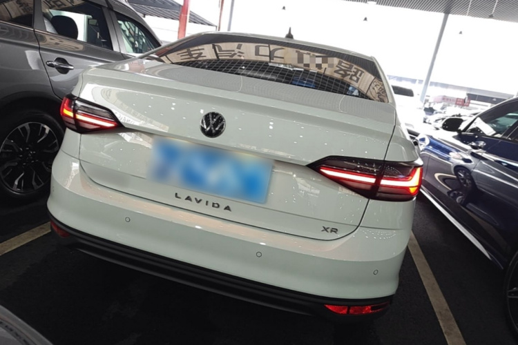 Volkswagen Lavida 2024 car image #6