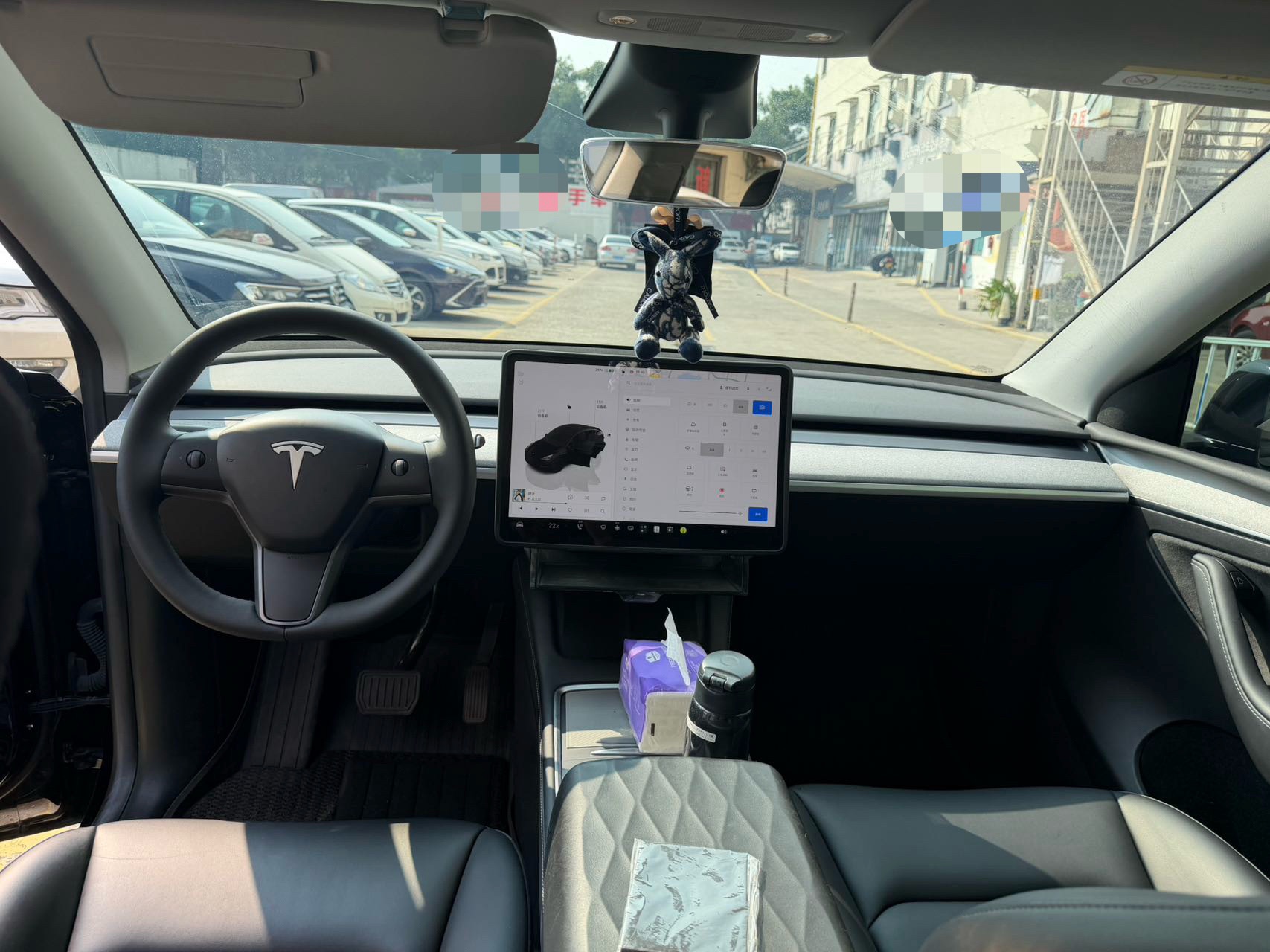 Tesla Model Y 2023 #5 Tesla Model Y 2023 car image #5