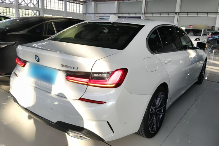 BMW 3 Series 2020 #7 BMW 3 Series 2020 car image #7