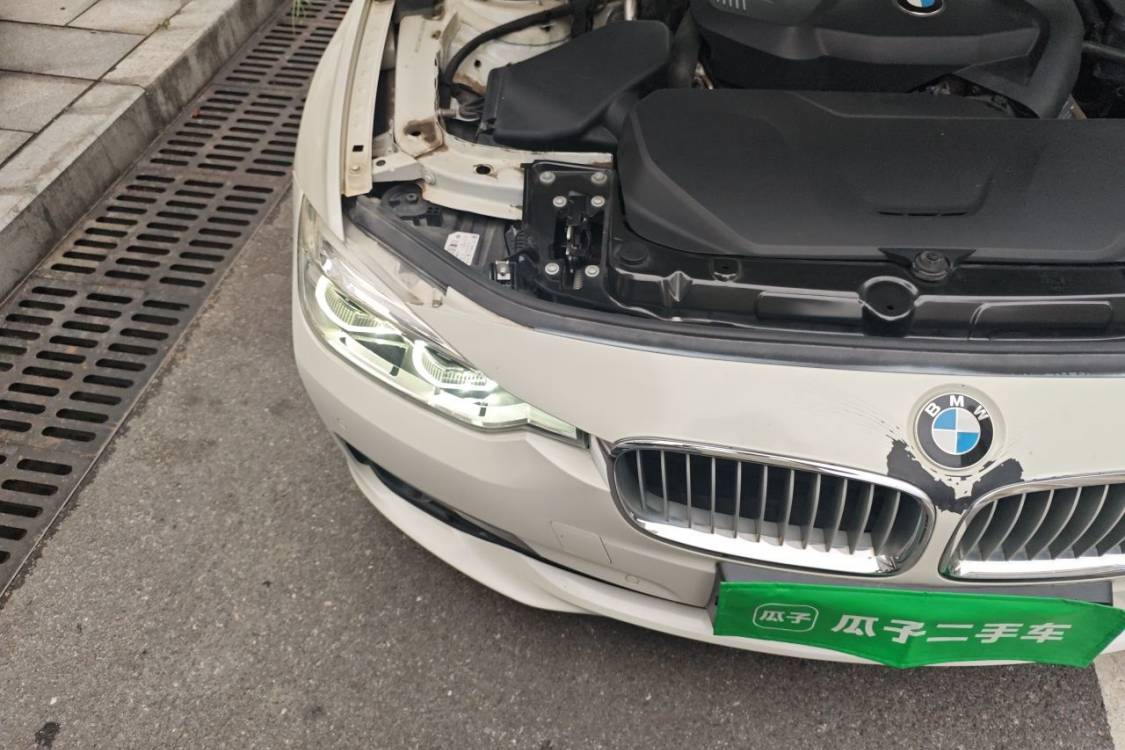 BMW 3 Series 2018 #7 BMW 3 Series 2018 car image #7