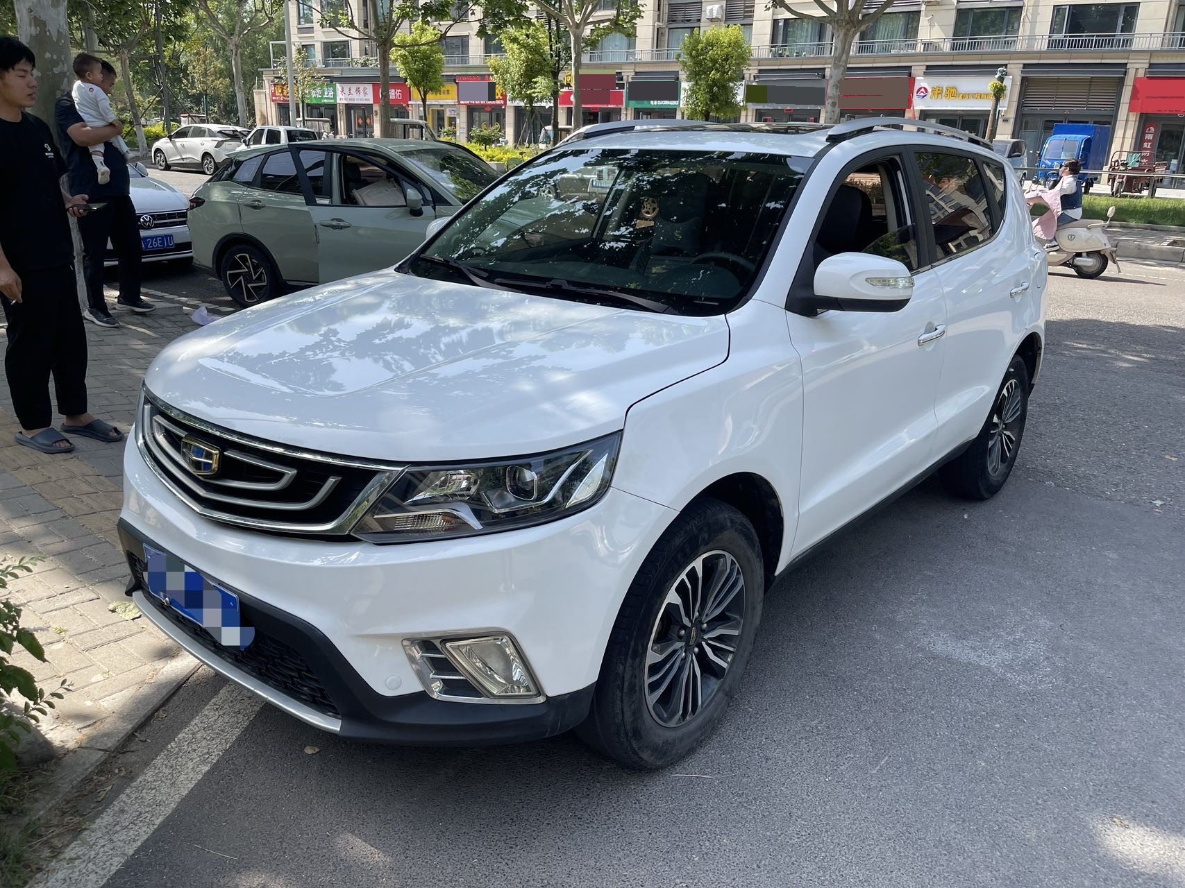 GEELY Vision X6 2018 car image 