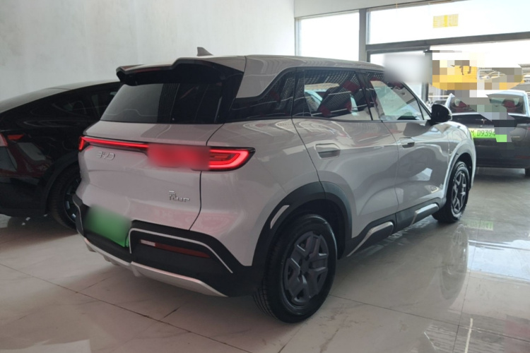 BYD YuanUP 2025 #7 BYD YuanUP 2025 car image #7
