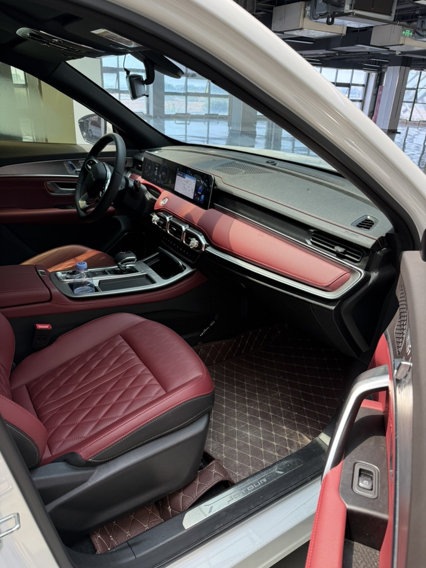 Jetour X70 PLUS 2025 #4 Jetour X70 PLUS 2025 صورة سيارة #4