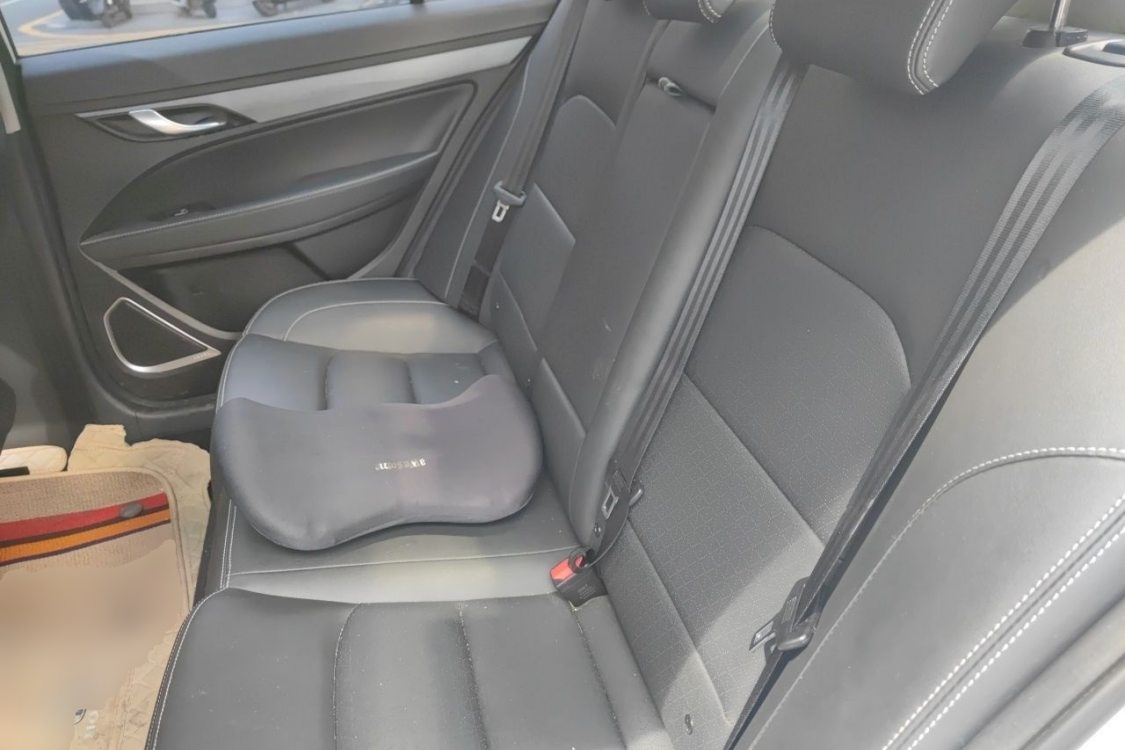 GEELY Emgrand 2021 #19 GEELY Emgrand 2021 immagine di auto #19
