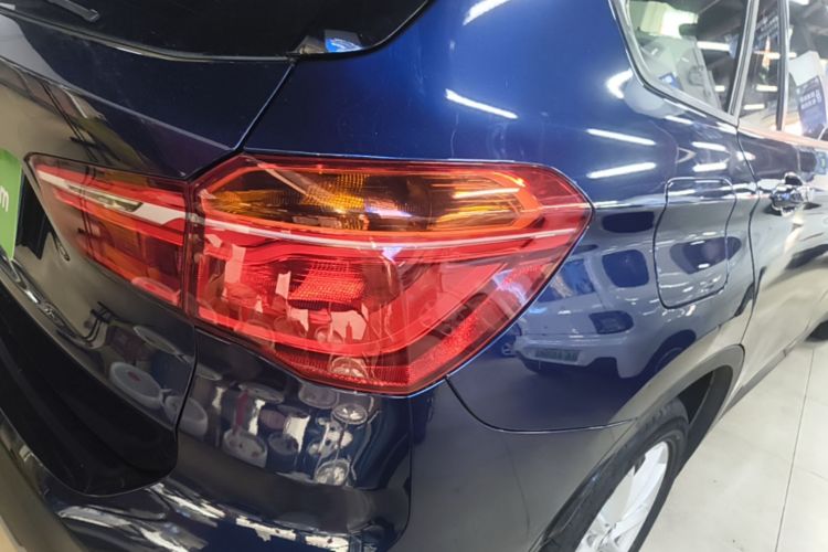 BMW X1 2017 car image #8