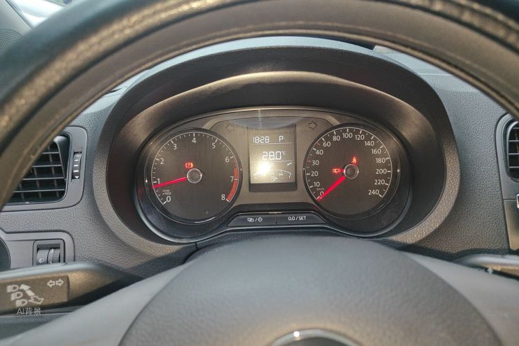 Volkswagen Polo 2018 #13 Volkswagen Polo 2018 car image #13