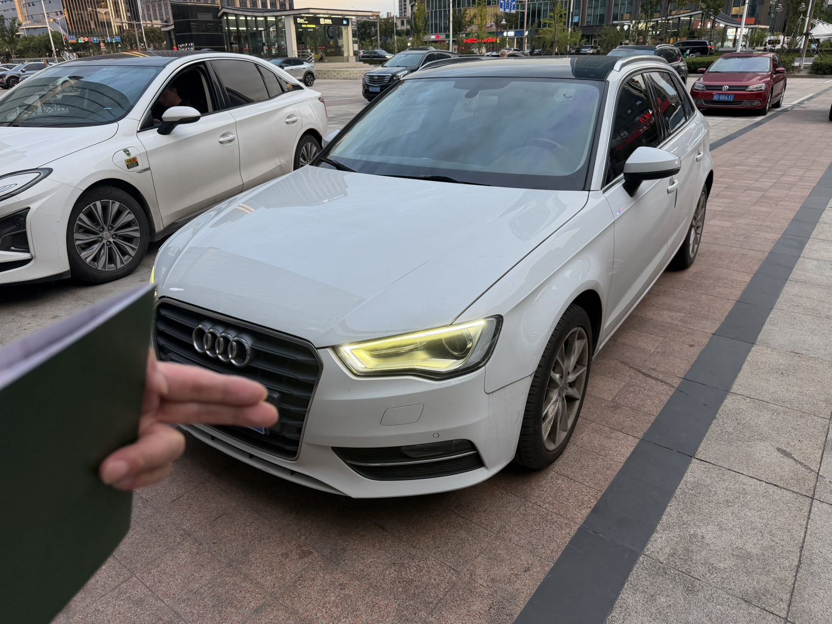 2016 2016 immagine di auto