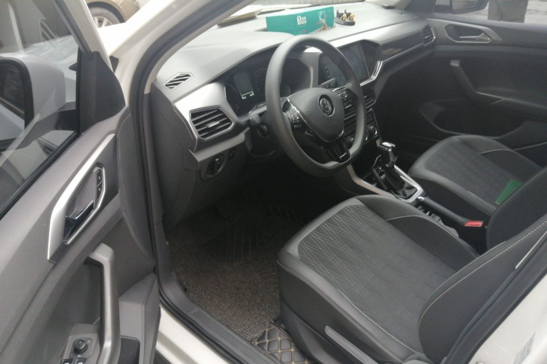 Volkswagen T-Cross 2019 #23 Volkswagen T-Cross 2019 immagine di auto #23