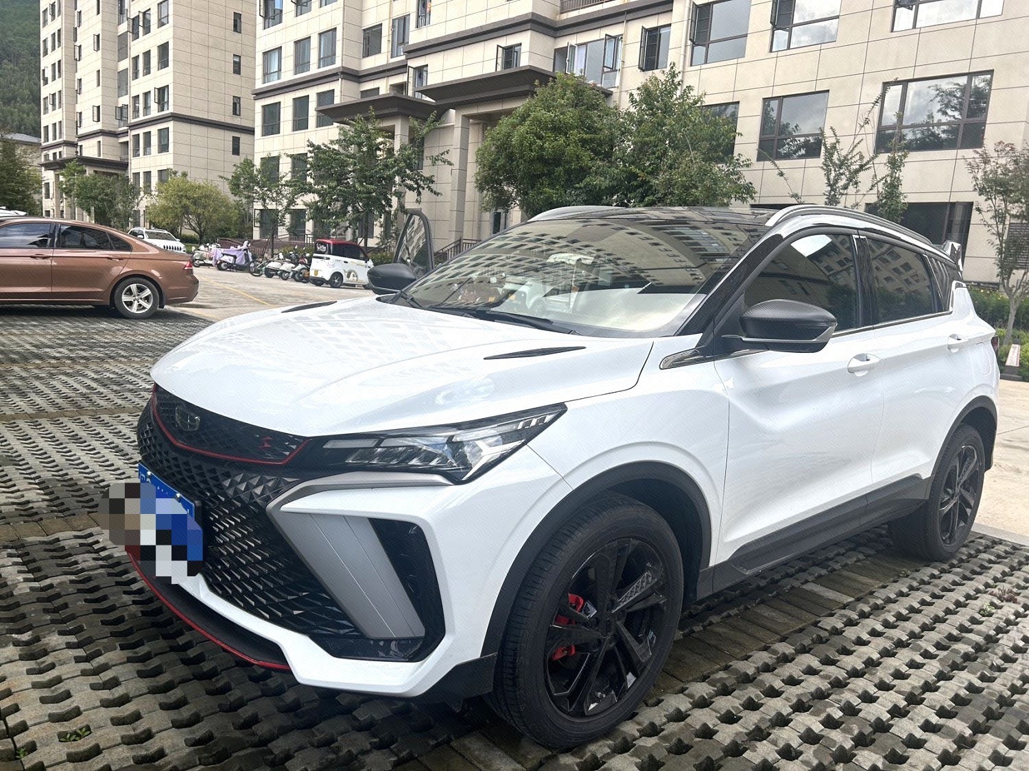 GEELY Coolray 2023 car image 