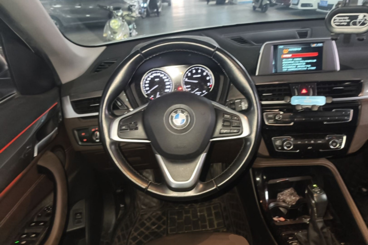 BMW X1 2018 #11 BMW X1 2018 immagine di auto #11