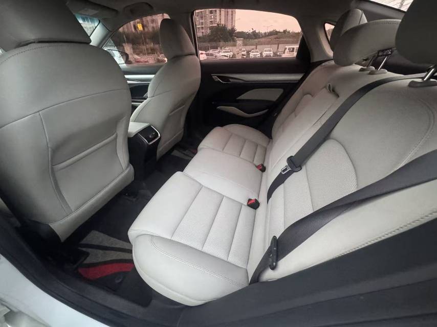 GEELY Binray 2018 #5 GEELY Binray 2018 imagen de coche #5