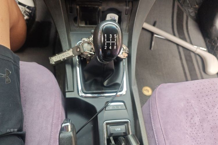 GEELY Emgrand 2016 car image #16